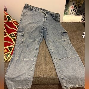 Plus size denim cargo jeans 1X